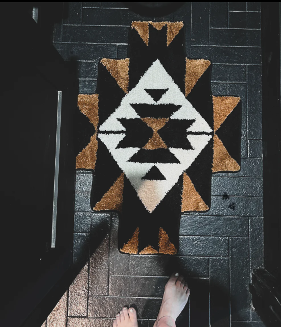 VIRAL Aztec Rug