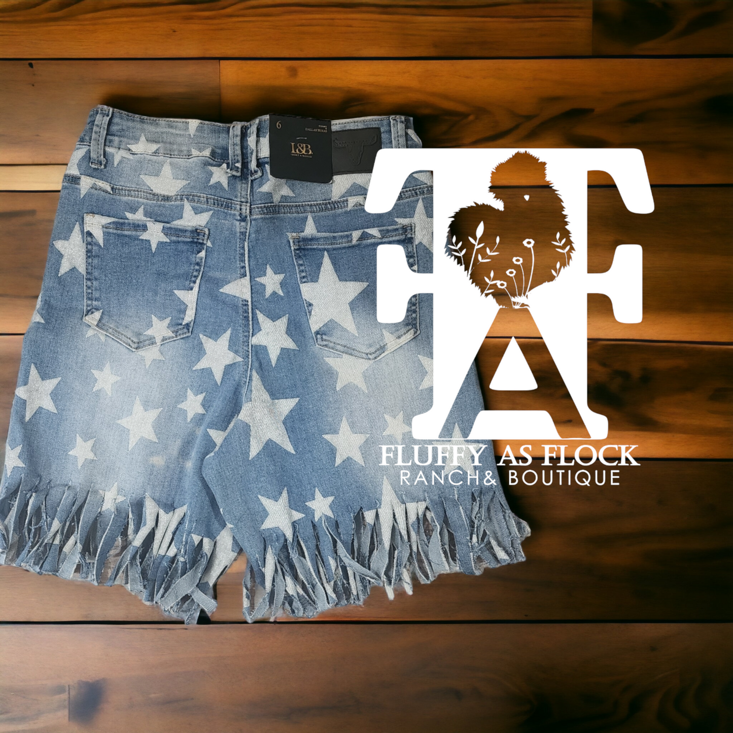 ☆ Women's L&B highwaisted Fringe shorts ☆