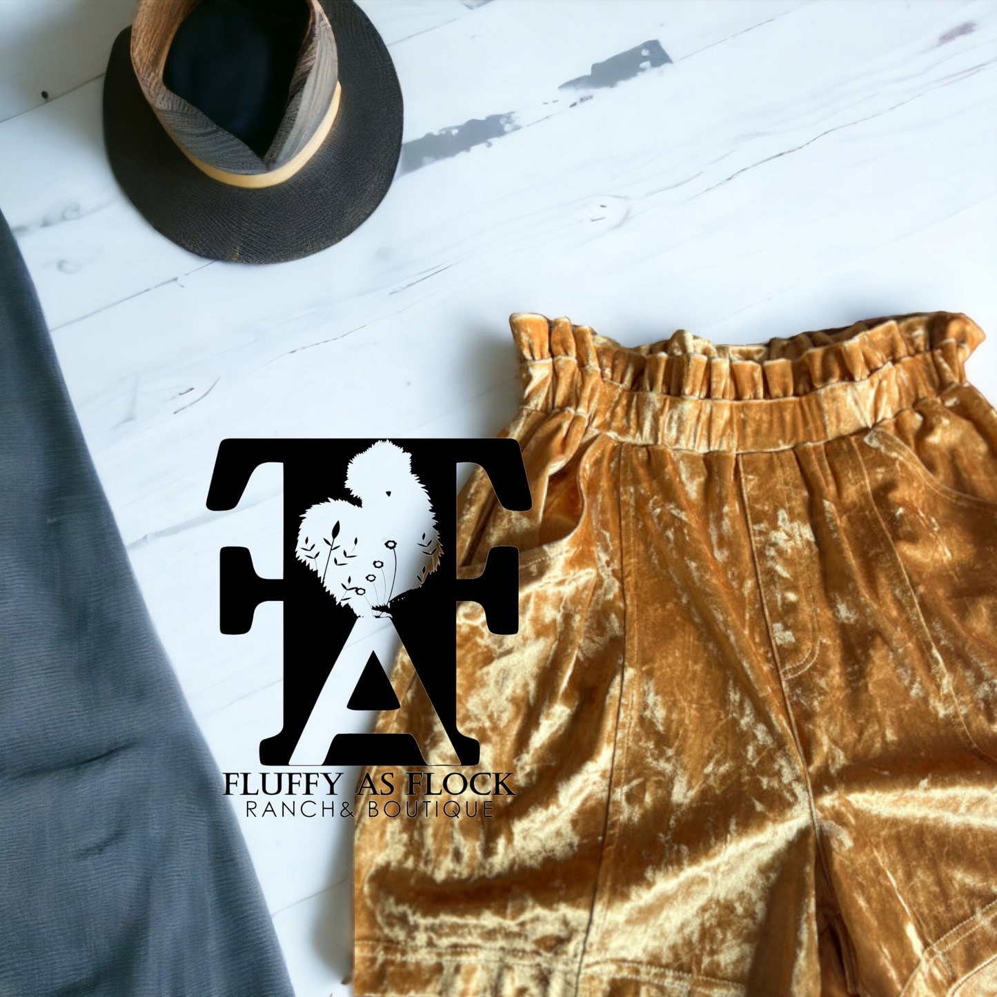 Women's Velvetier paper bag shorts