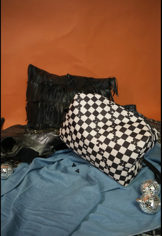 CHECK that Traveler bag